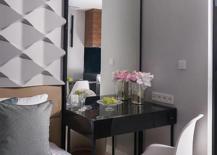 My Story Aparthotel 4*